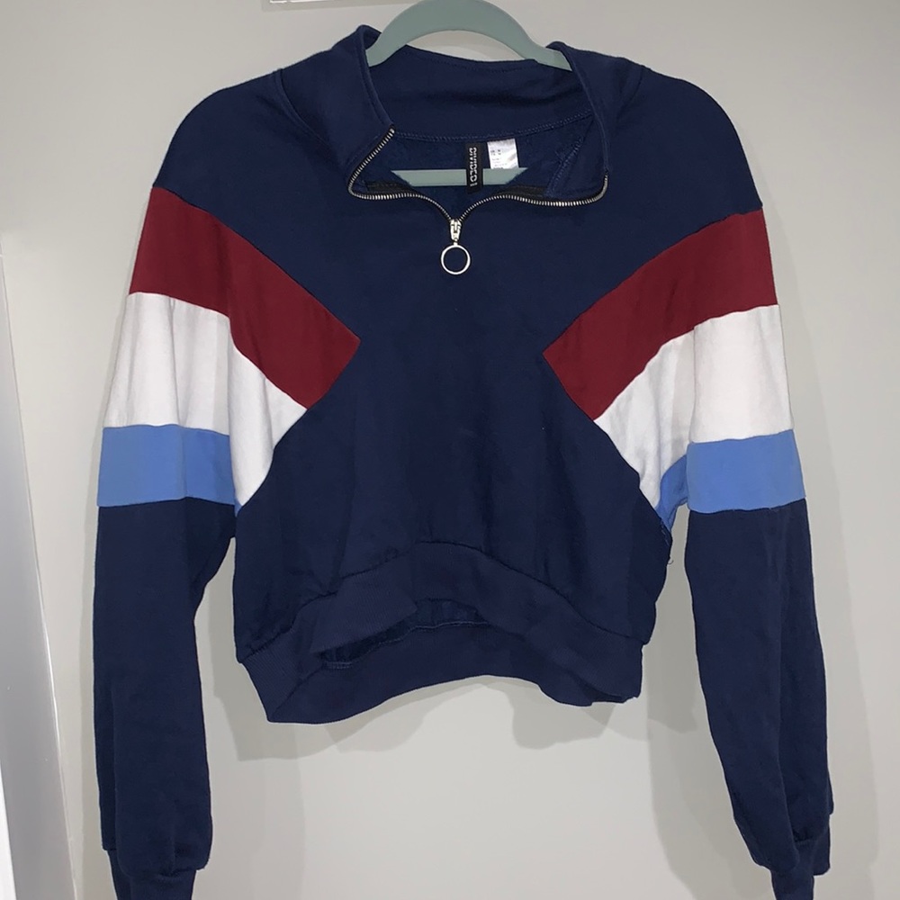 Cropped sweater